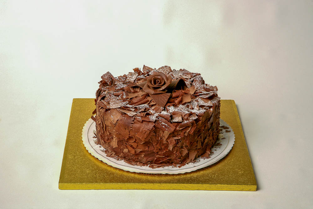 Dark Chocolate Mousse Cake_01.jpg